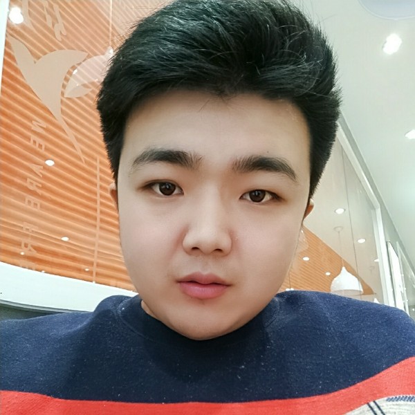 阿昌，的照片