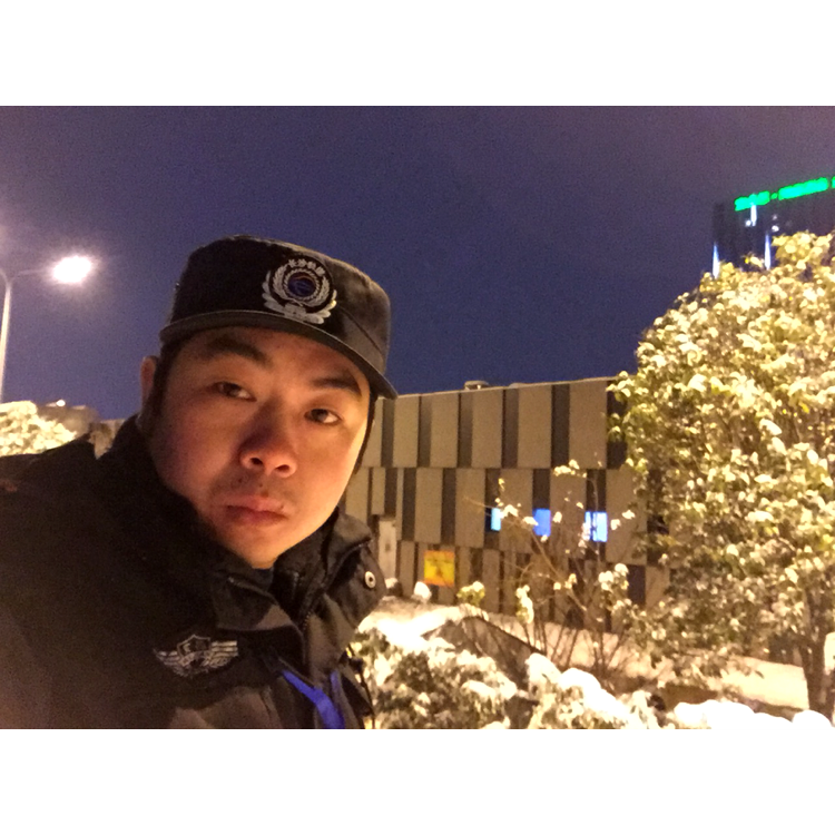 深情扯风萧的照片