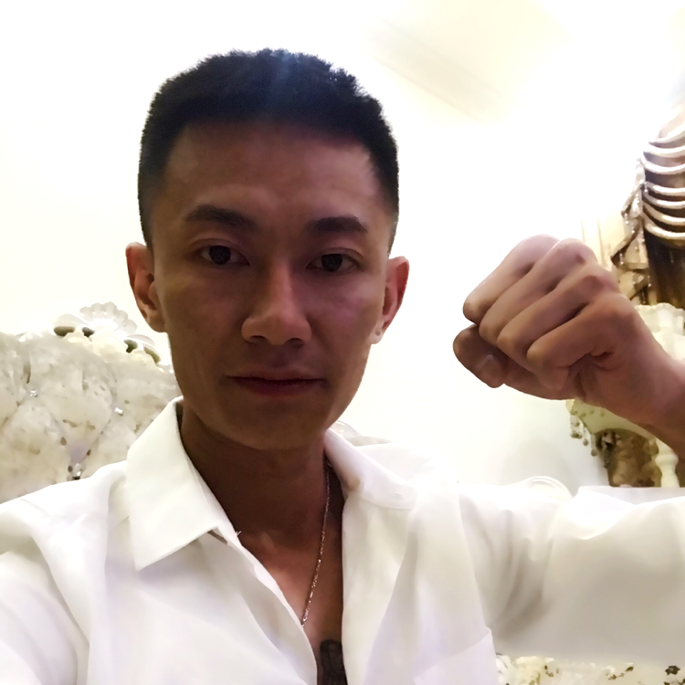 娇气凝眸缥缈的照片