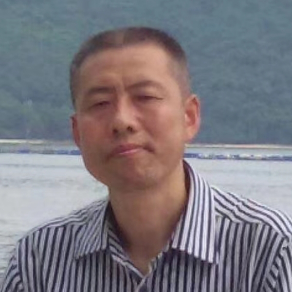 瘦瘦放弃钢笔的照片