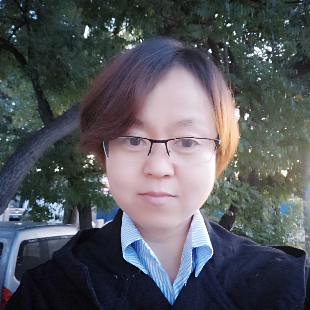 河马忧伤的照片
