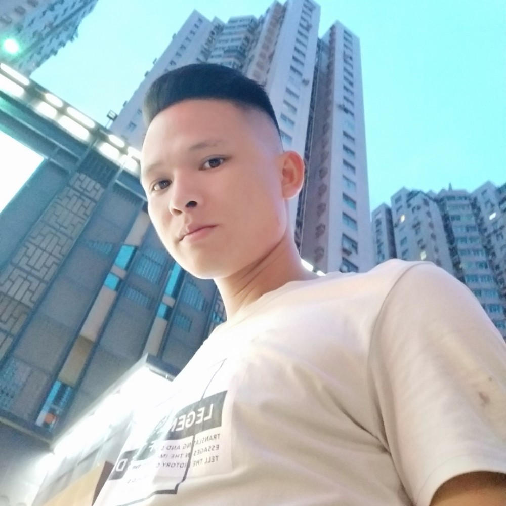 沉静深拥思恋的照片