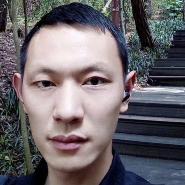 痴情回首红尘的照片