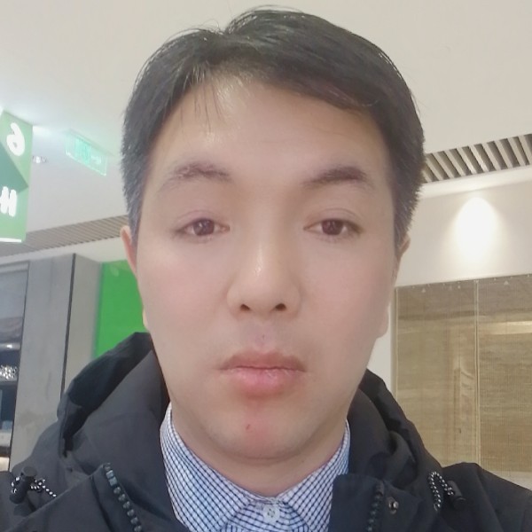 地球当足球踢的照片