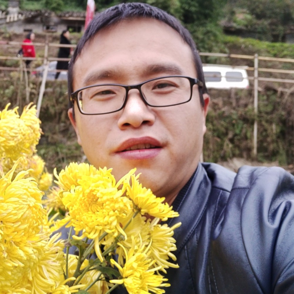 任性还铃铛的照片