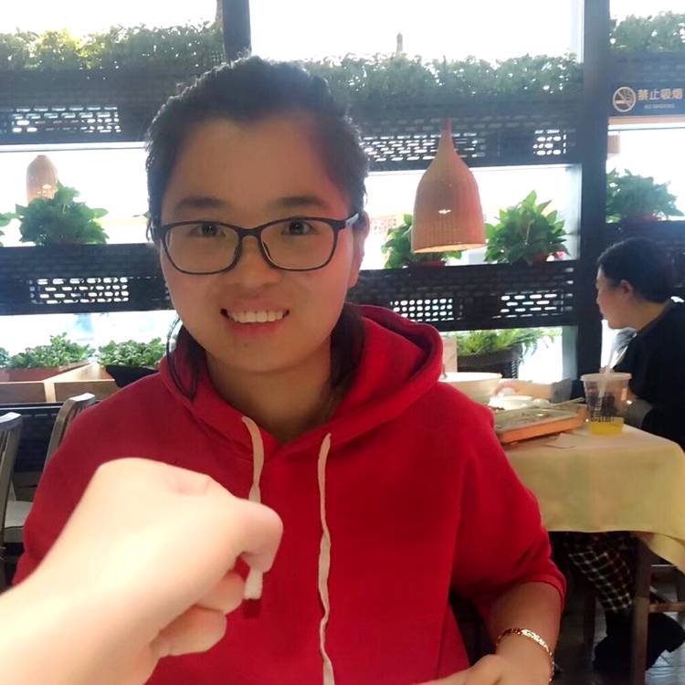 爱吃西红柿儿的照片