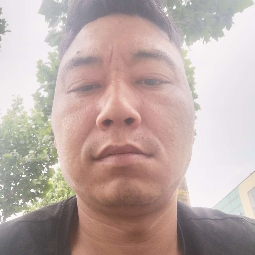 启」航的照片