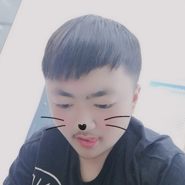 丁阔的照片