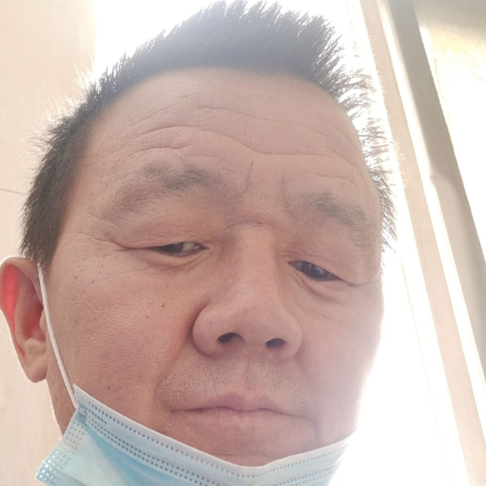 英俊雪碧的照片