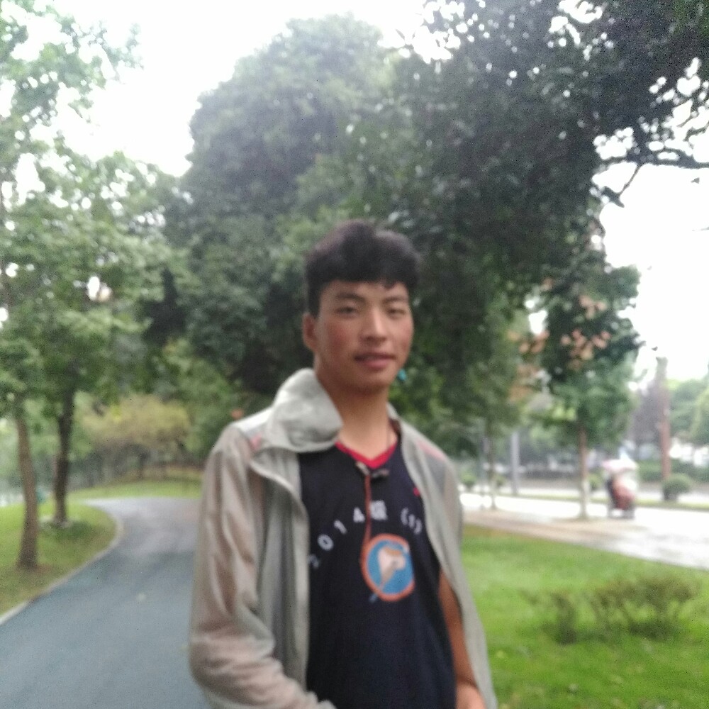 查木达的照片