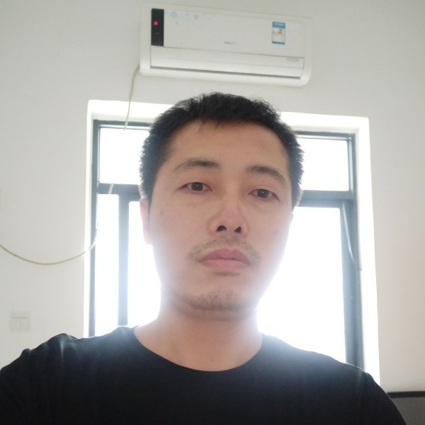 昊男的照片