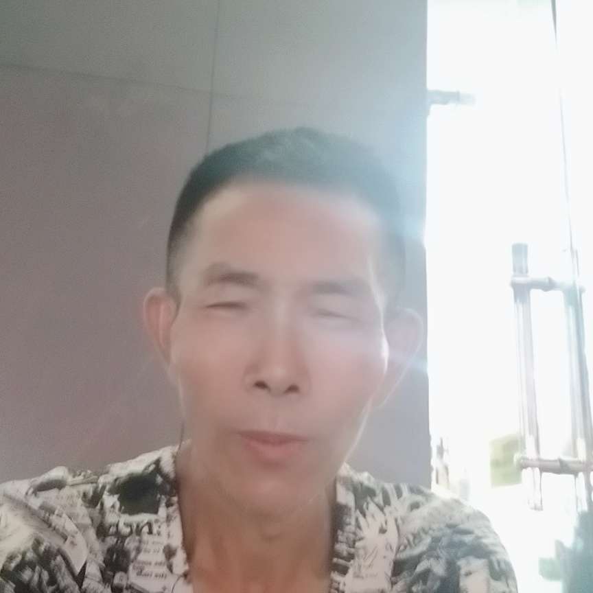 冬耀改变淡淡的照片