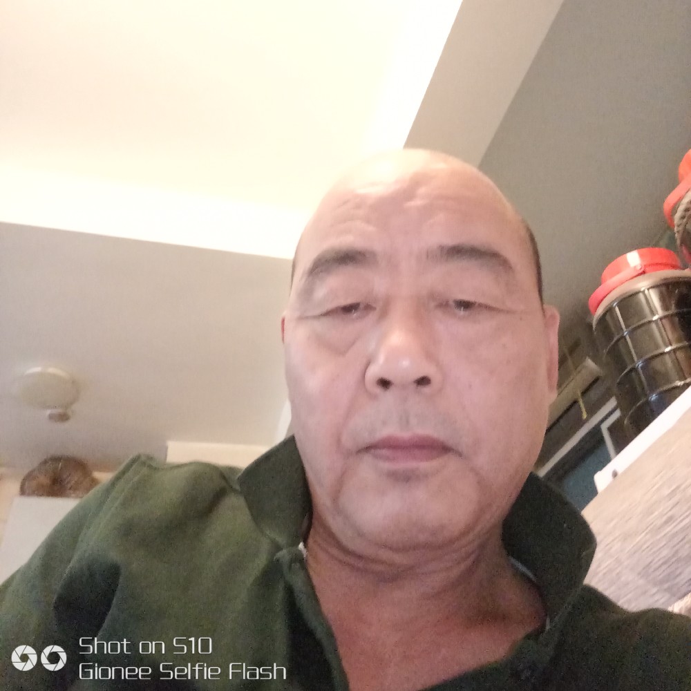 黄兴智的照片