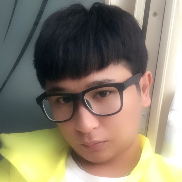 俊秀尛翔的照片