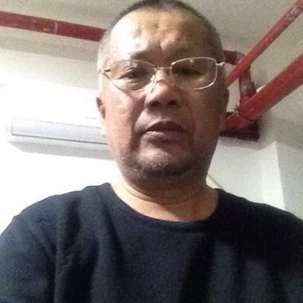 大胆天寂的照片