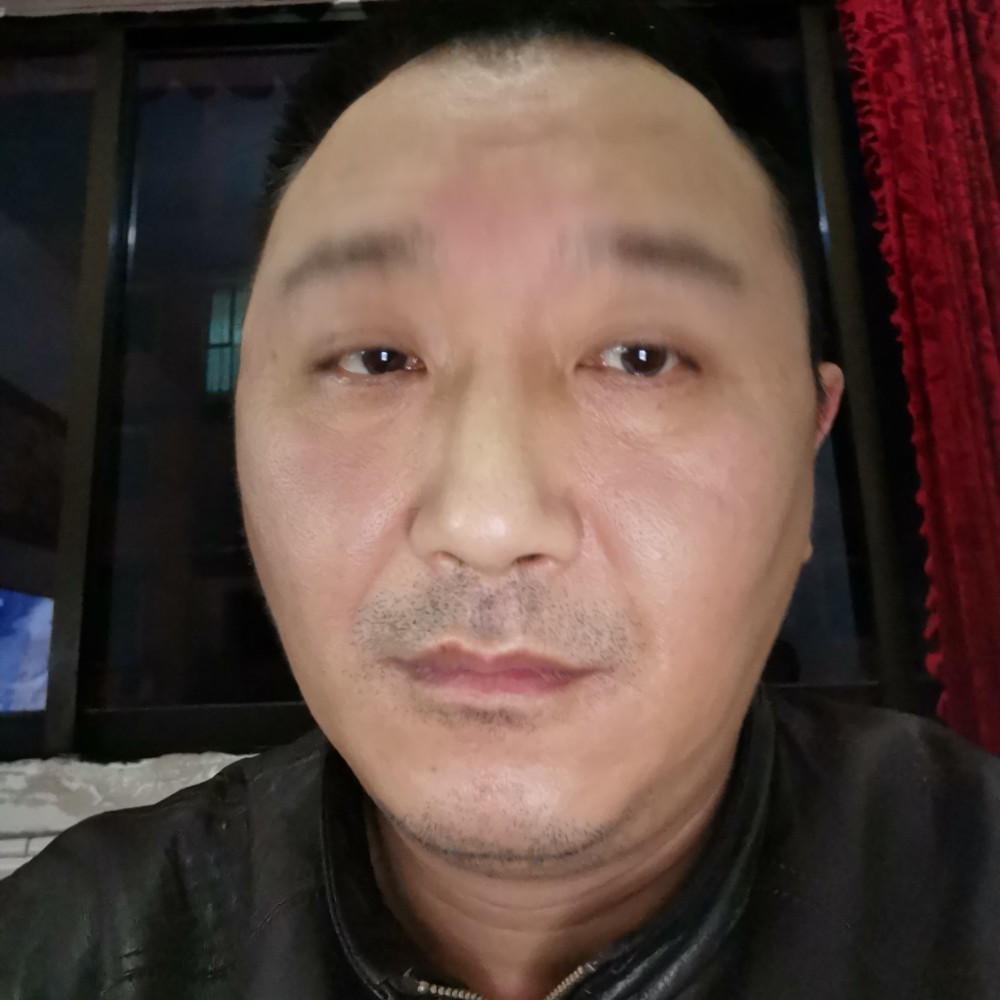 无趣老宅男的照片
