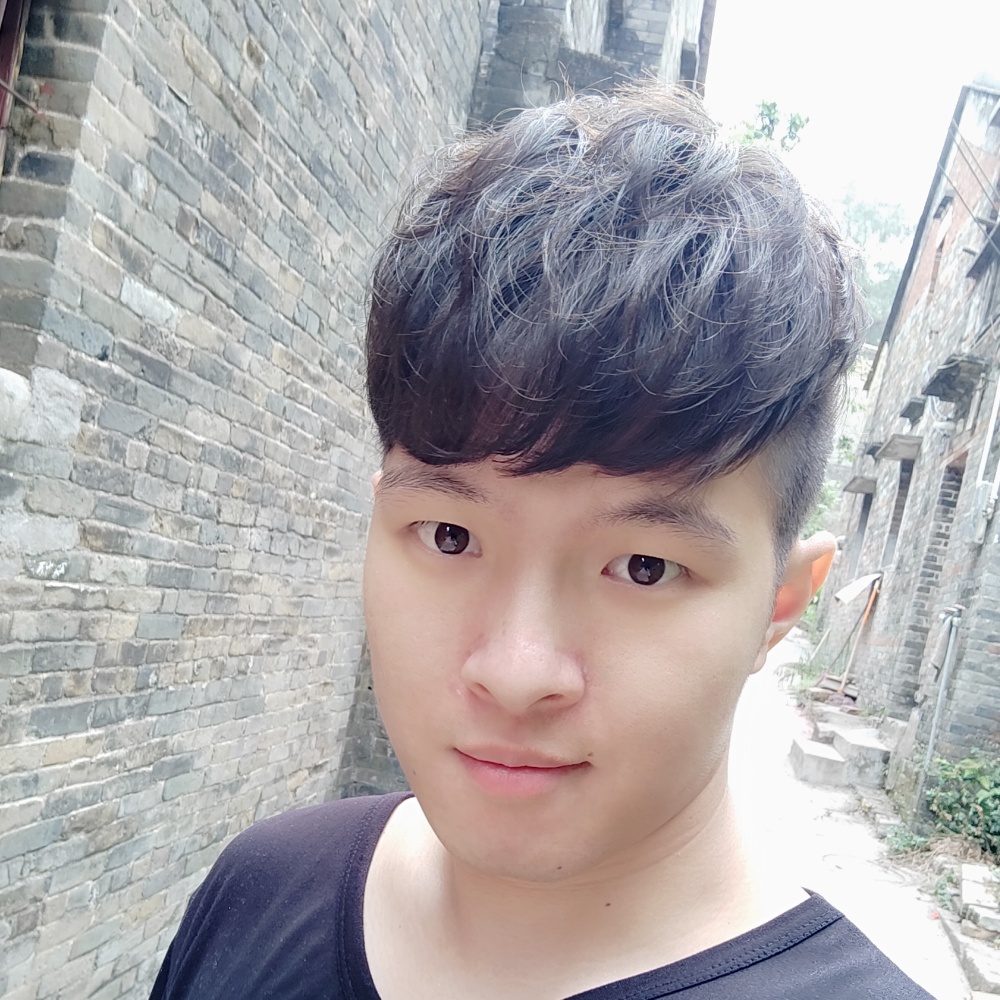 陆小布的照片