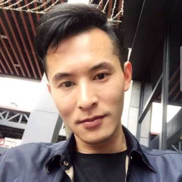 顺心改变草莓的照片