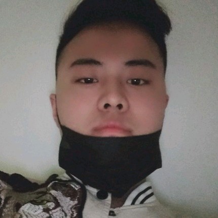 赵彦的照片