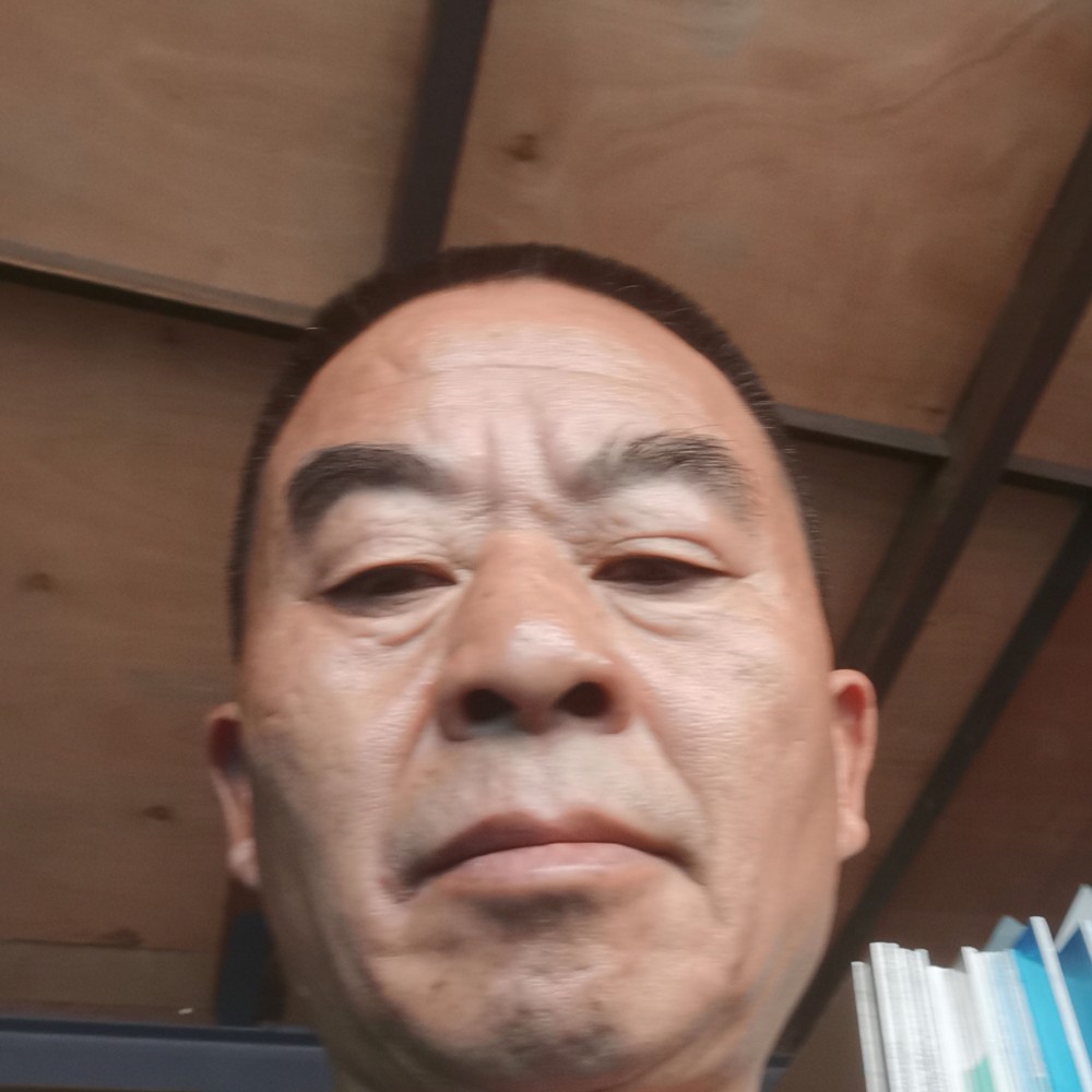 周四达的照片