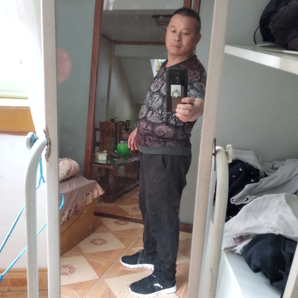 炙热那草莓的照片