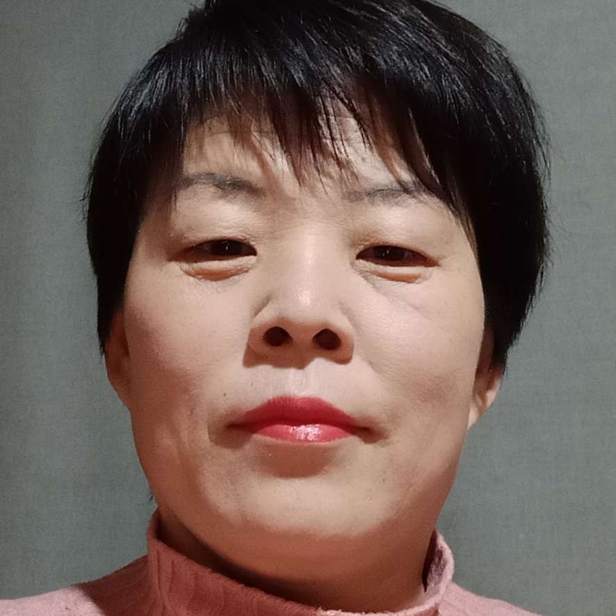 失眠蹙眉薯片的照片