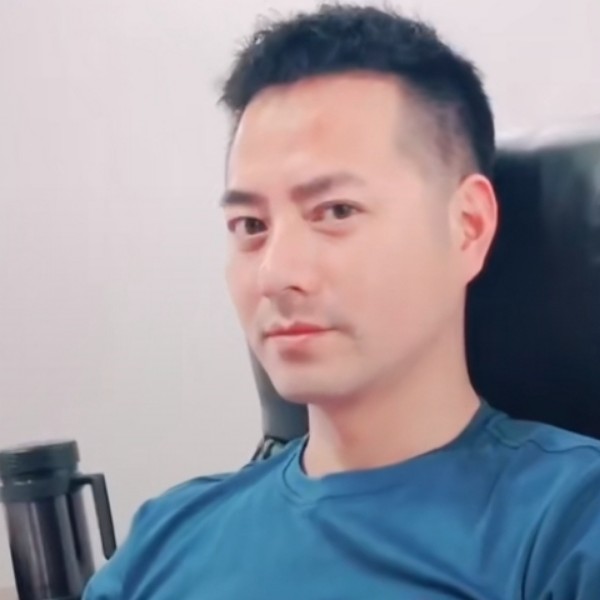 周先生0503的照片