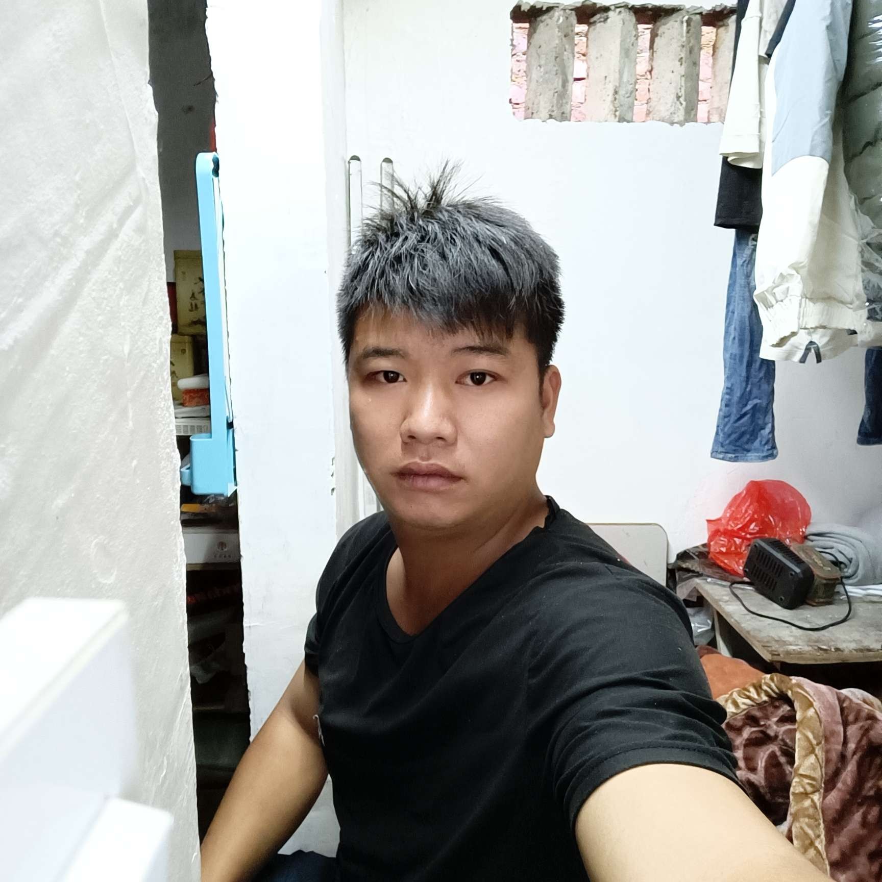 从容請面包的照片