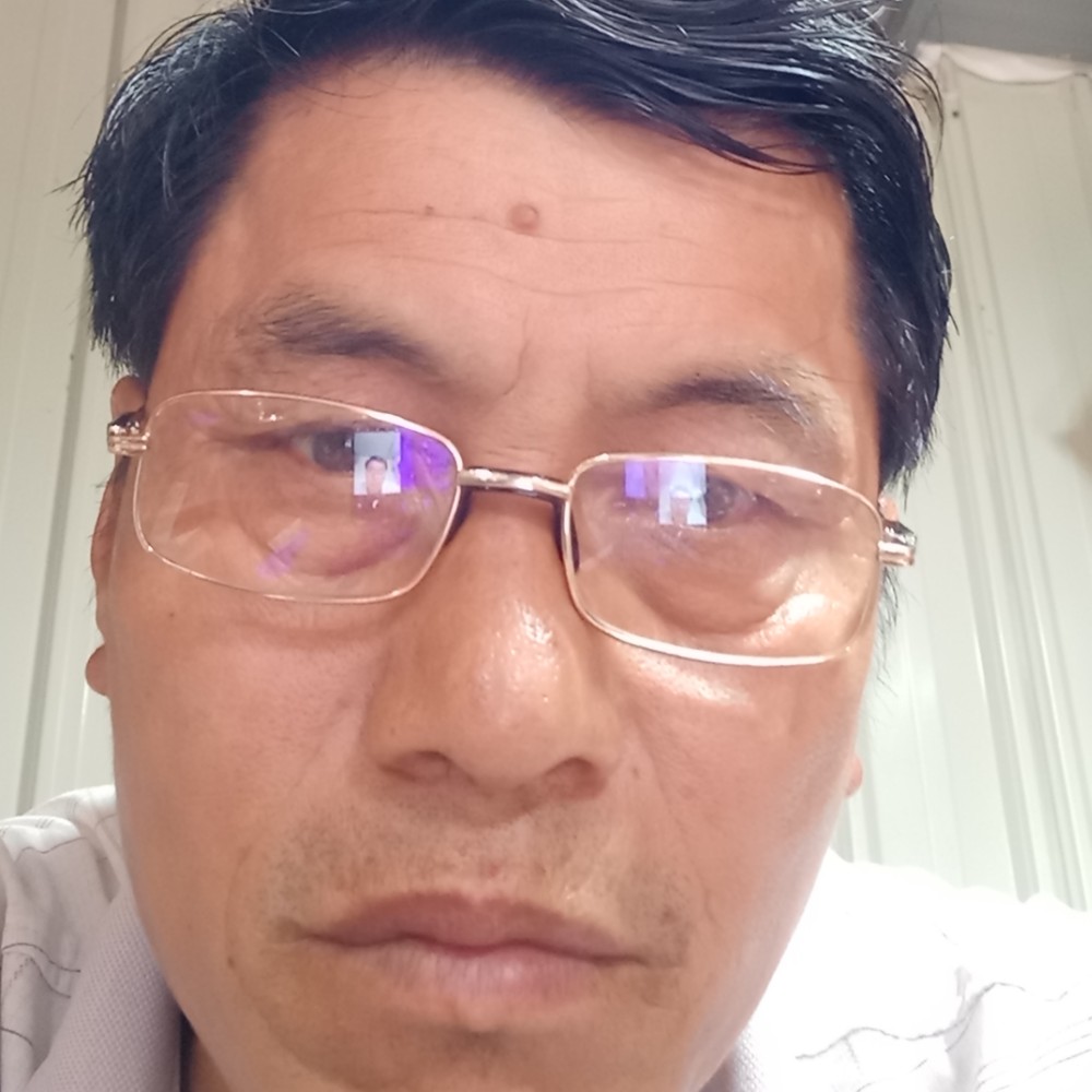 霓裳彼的照片