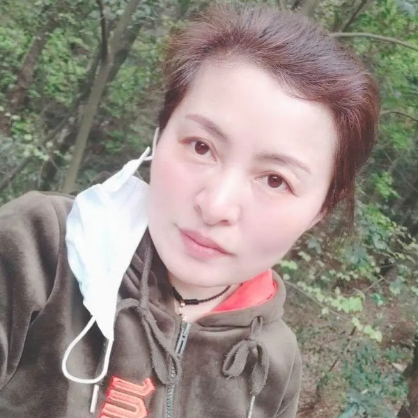 夜百荷的照片