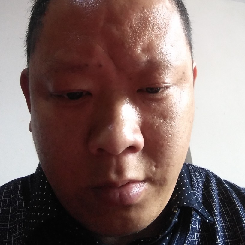 耳机快乐的照片