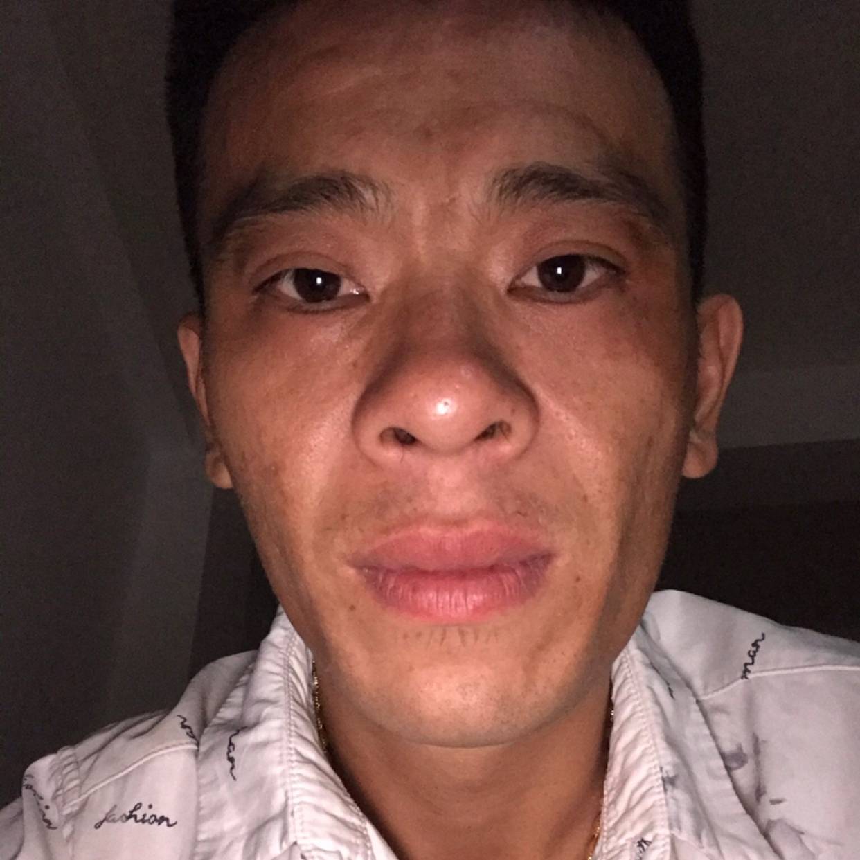 两处相亿共江湖的照片