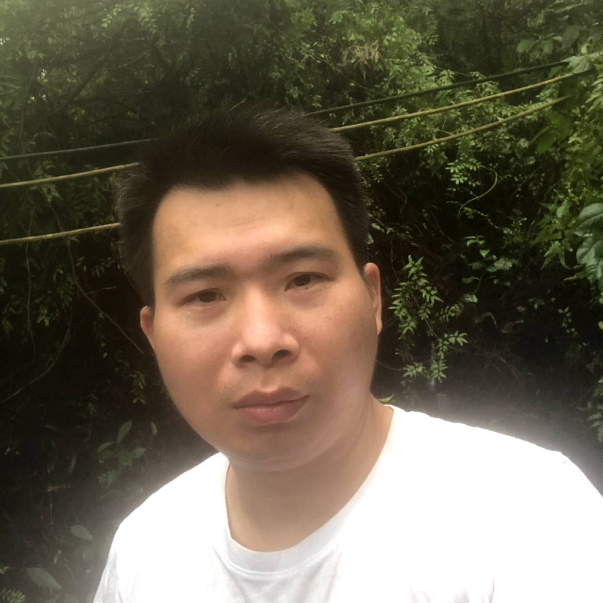 没房没车没存款的照片