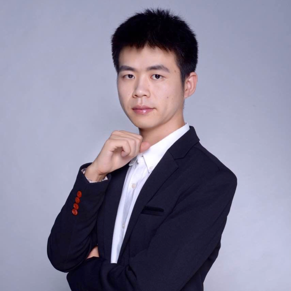 离歌踢绚烂的照片