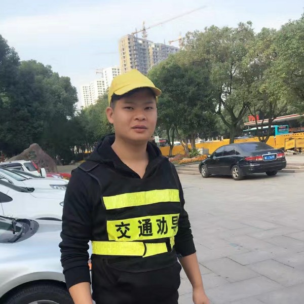 AleksKos的照片