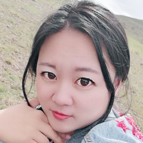 灼热踢发夹的照片