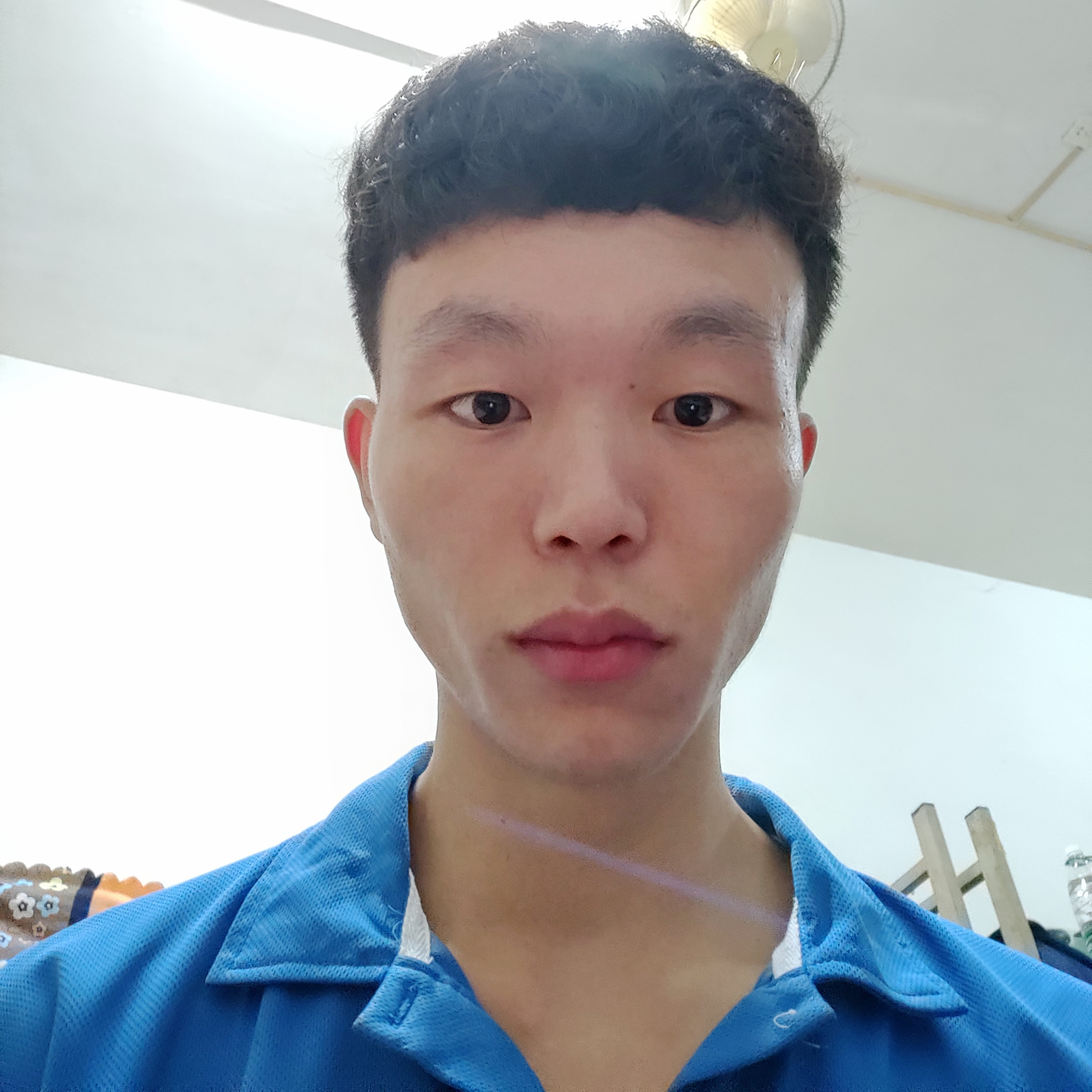 এ᭄冷峰࿐的照片
