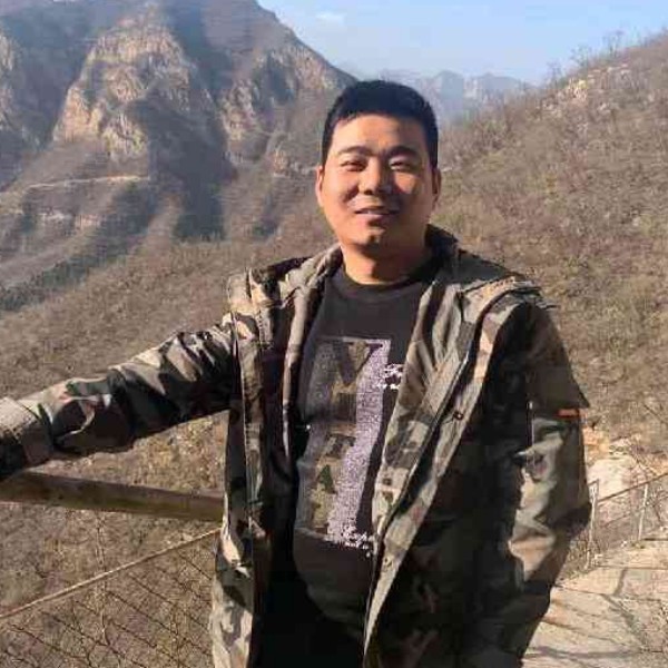 中心放弃鳗鱼的照片