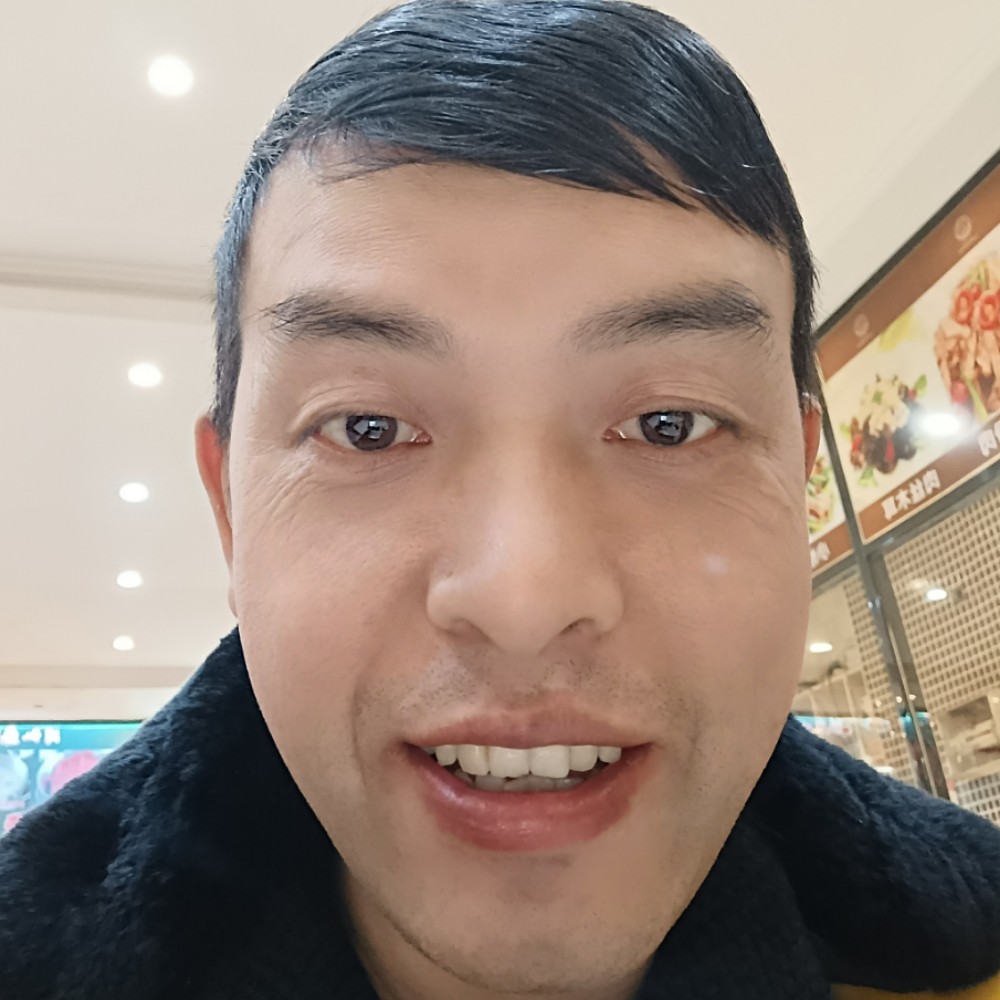 男士之一的照片