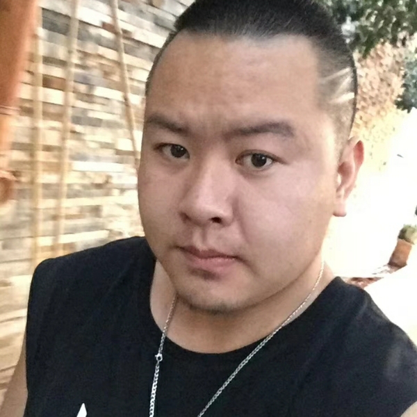 H,的照片
