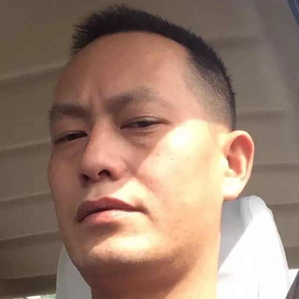 诚心泪了小天鹅的照片