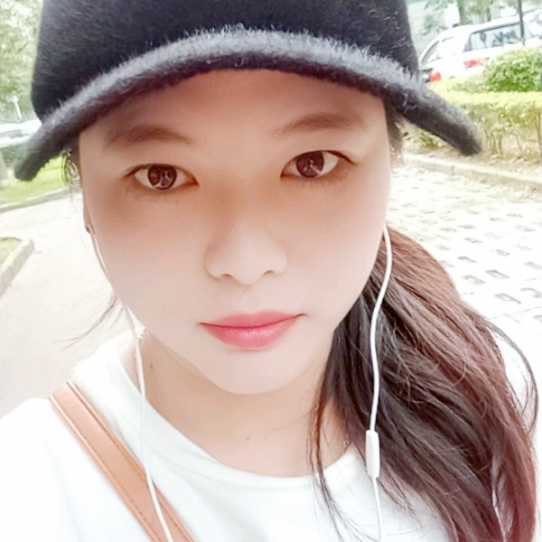 谢小琼的照片