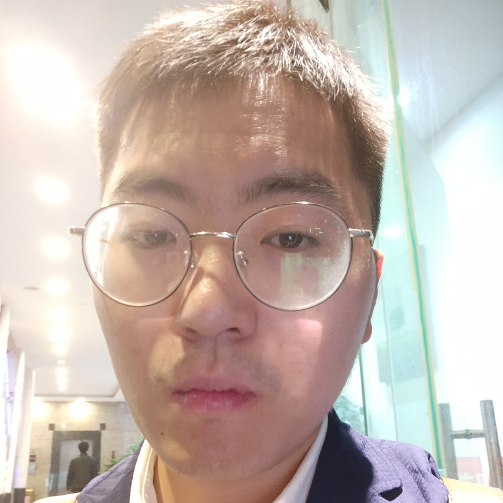 皇甫明的照片
