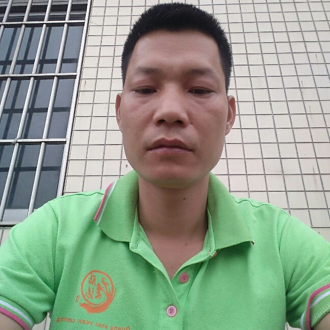 动人女王的照片
