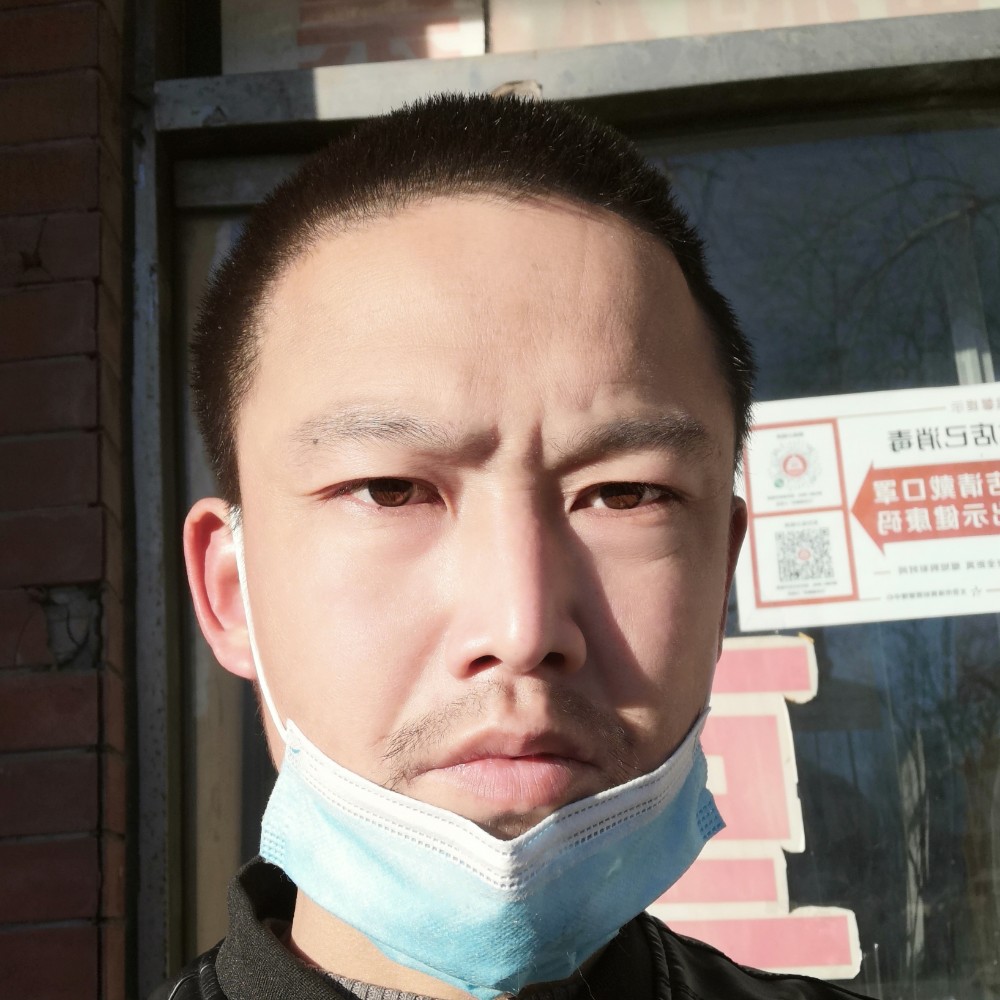 小天鹅保卫无聊的照片