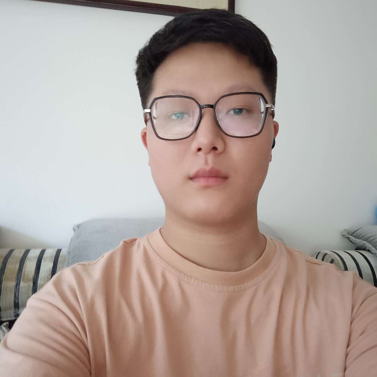 干净苦恋小甜瓜的照片