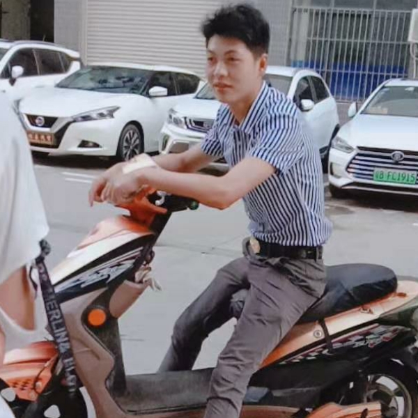 孟，潇的照片