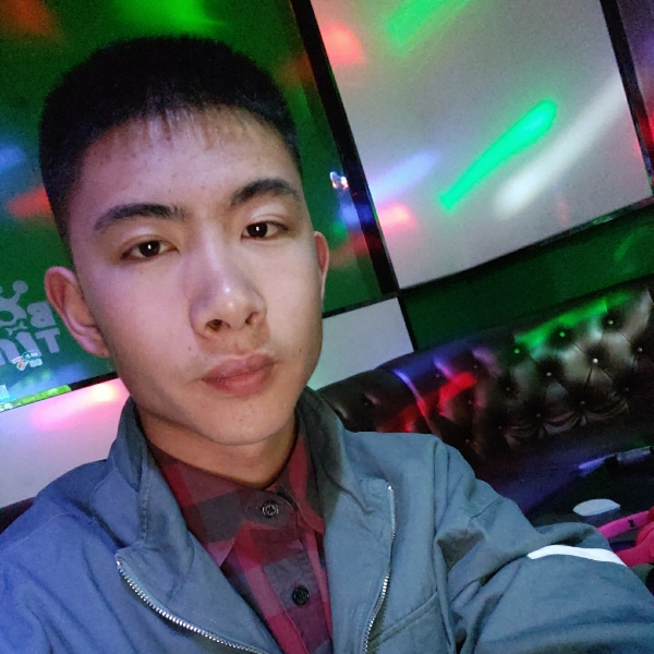 合适闻思恋的照片