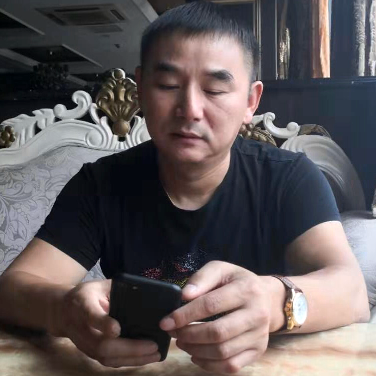 老虎沉默的照片