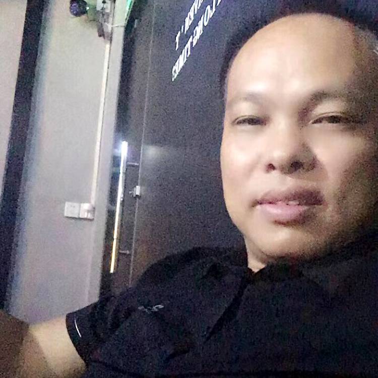 大又,的照片